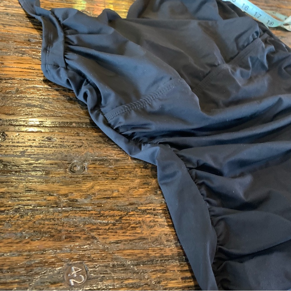 Tommy Bahama Classic Black Bathing Suit One Piece Cinched Wrap Bust Halter Ties - Picture 6 of 16